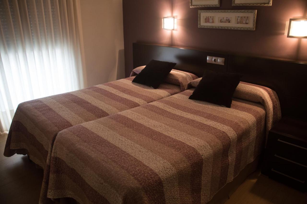 Hostal El Lechuguero Cascante 외부 사진