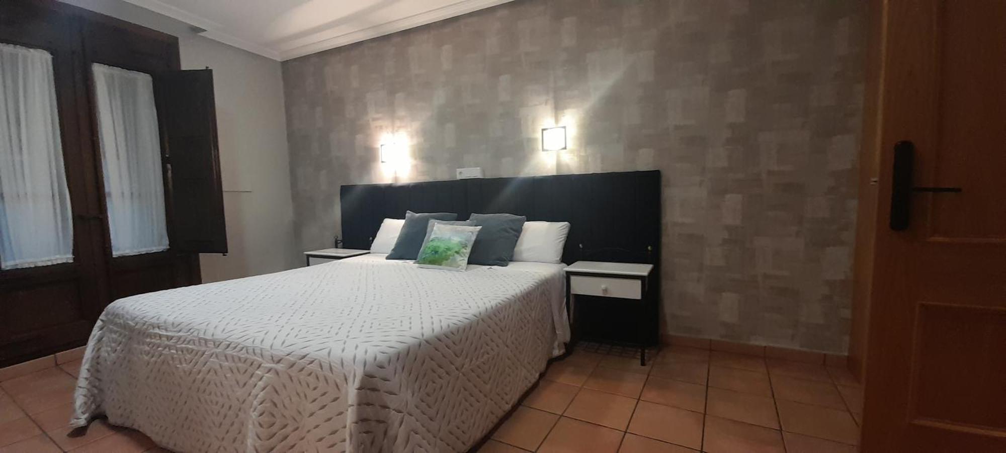 Hostal El Lechuguero Cascante 외부 사진