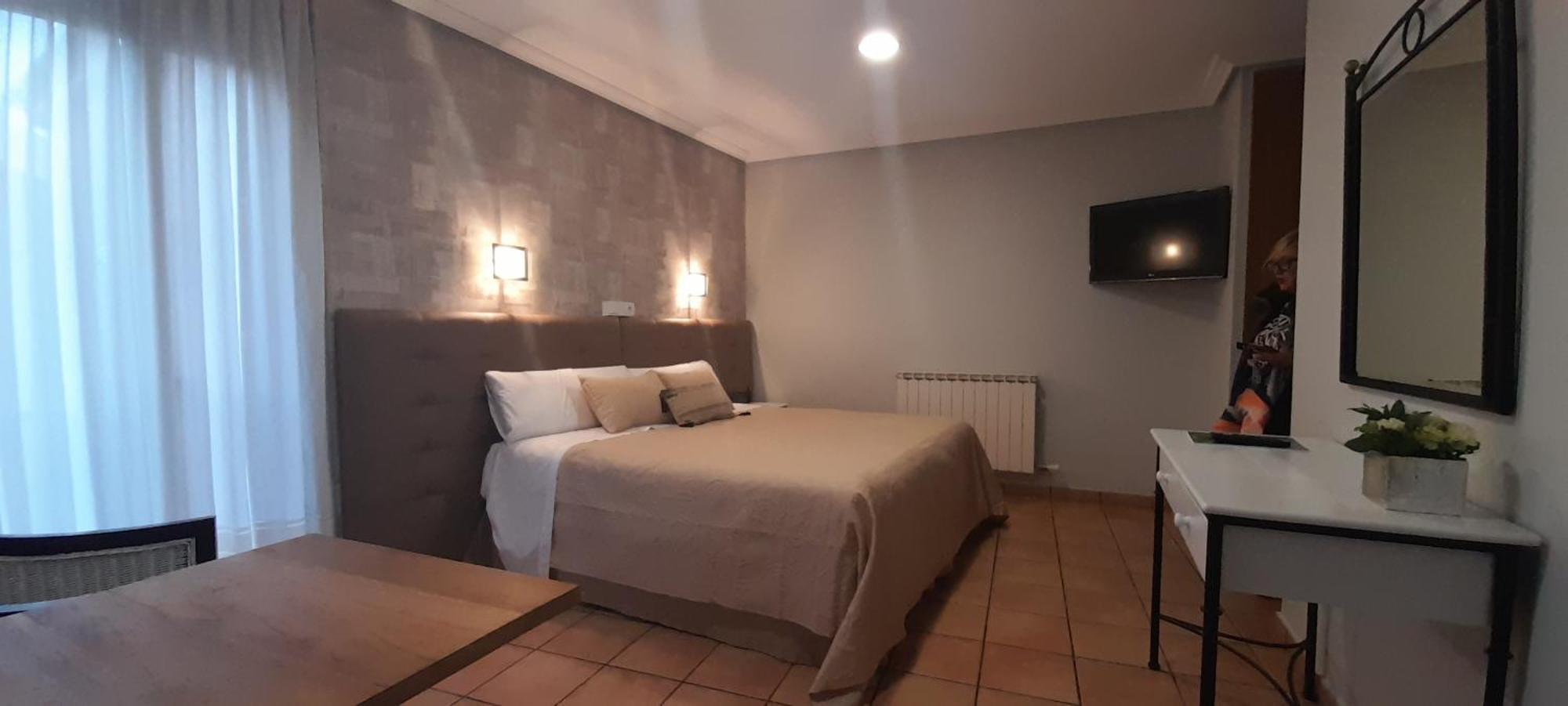 Hostal El Lechuguero Cascante 외부 사진